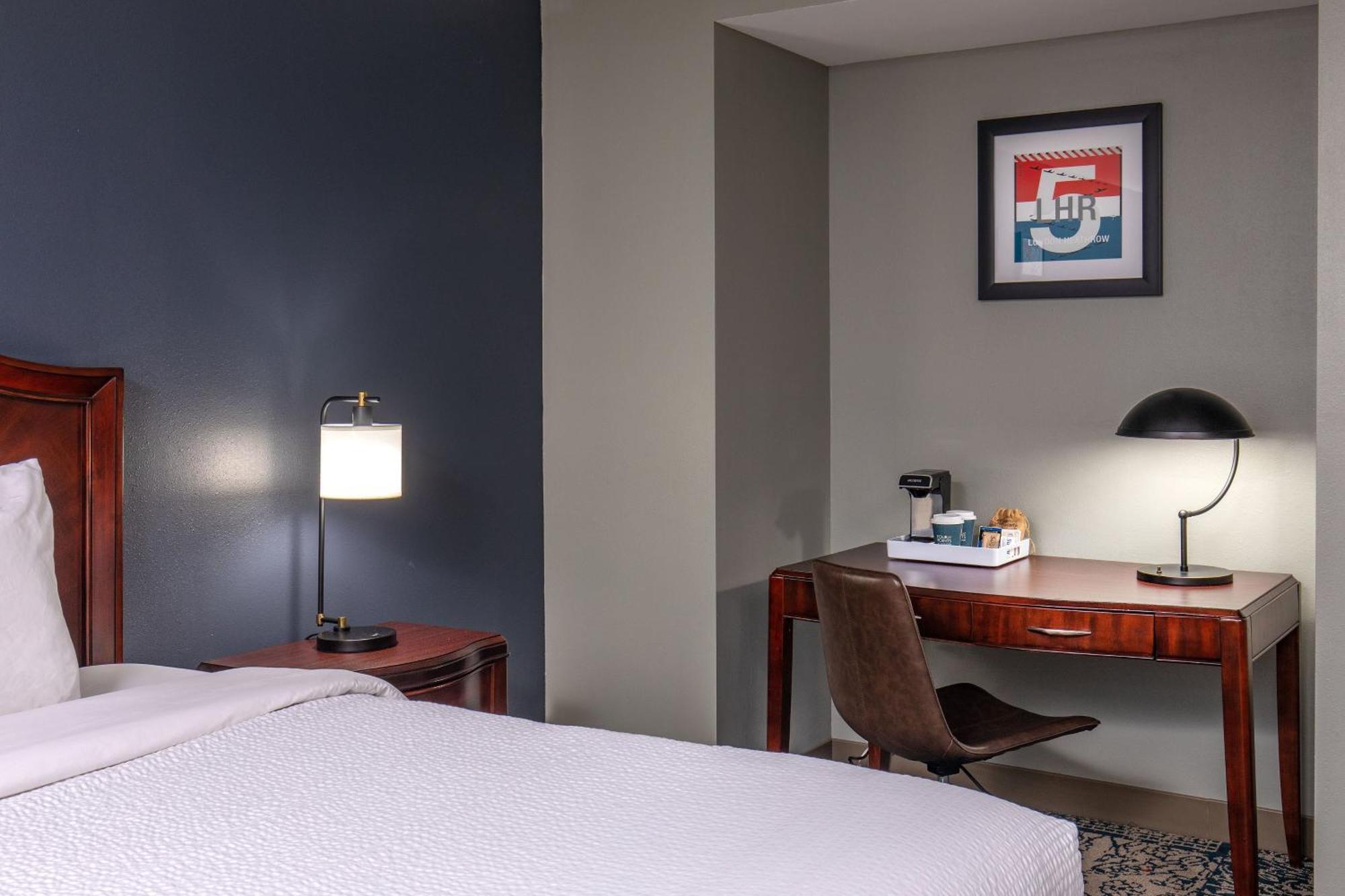 Four Points By Sheraton Kalamazoo Exterior foto